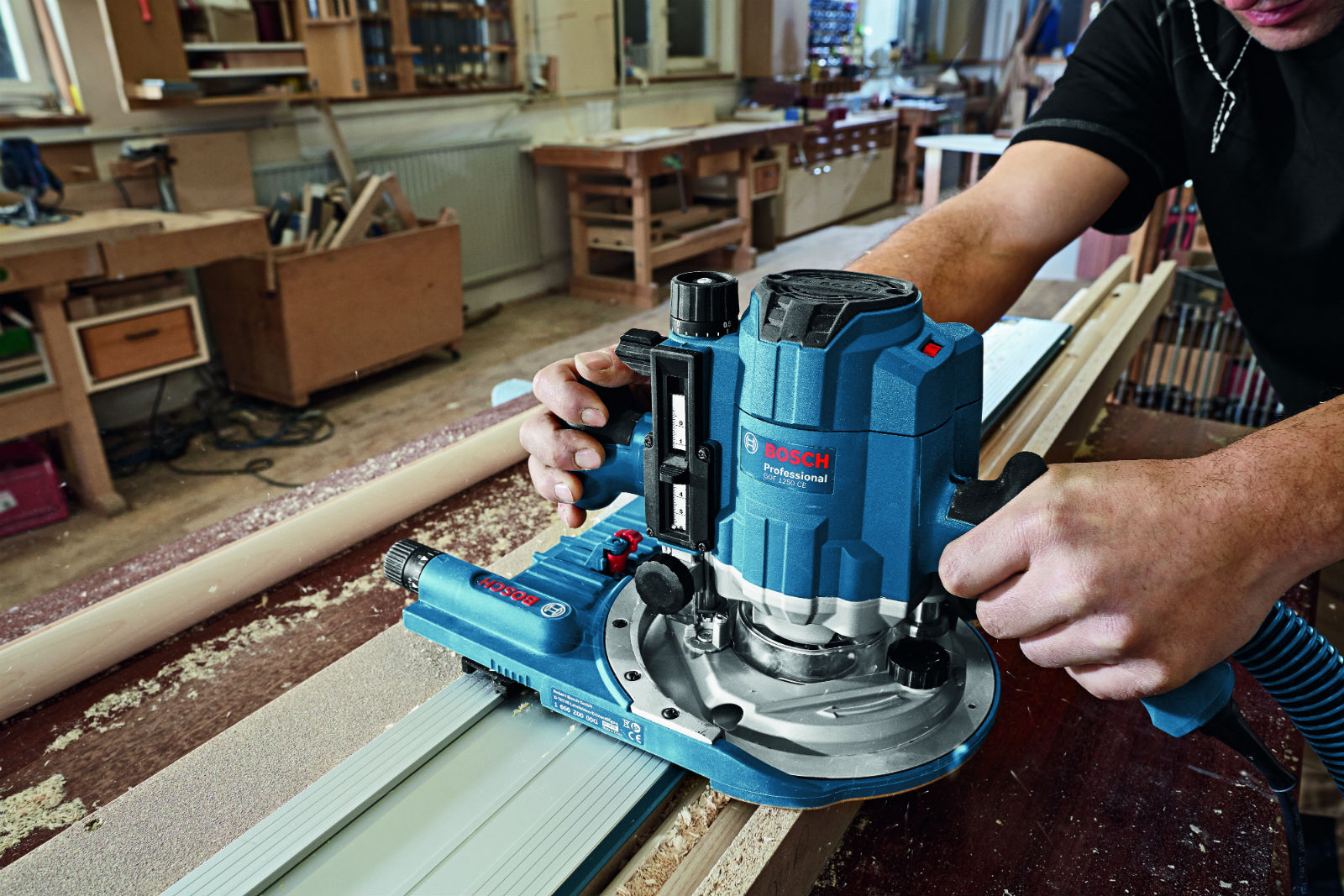 Фрезер Bosch GOF 1250 CE Professional [0601626001], фото 3