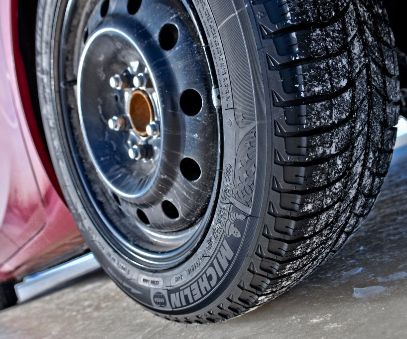 Шина Michelin X-Ice Xi3 235/45 R17 97H, фото 4