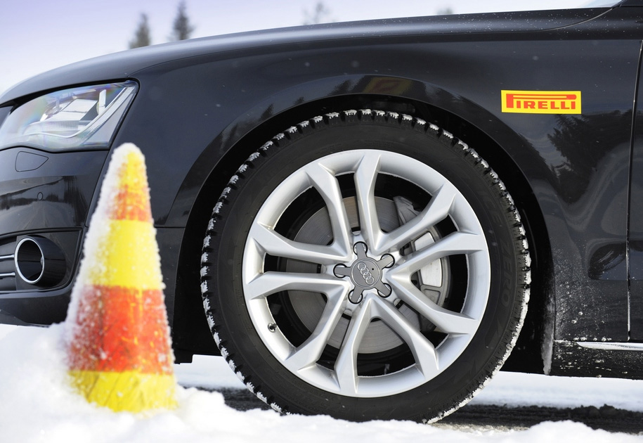 Шина Pirelli Ice Zero 245/40 R20 99T RunFlat, фото 7