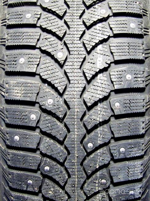 Шина Bridgestone Blizzak Spike-01 195/55 R15 85T, фото 2