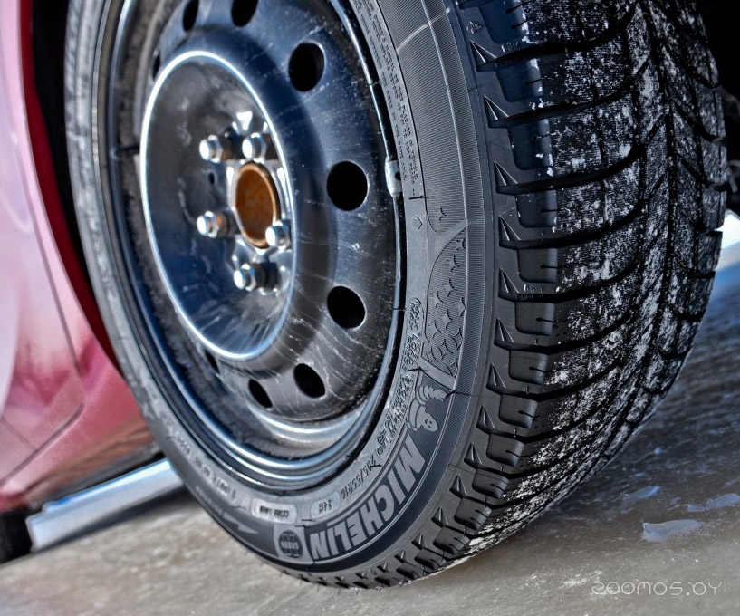 Шина Michelin X-Ice Xi3 245/45 R17 99H, фото 4