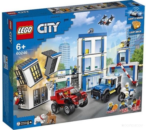 Конструктор Lego City 60246 Полицейский участок