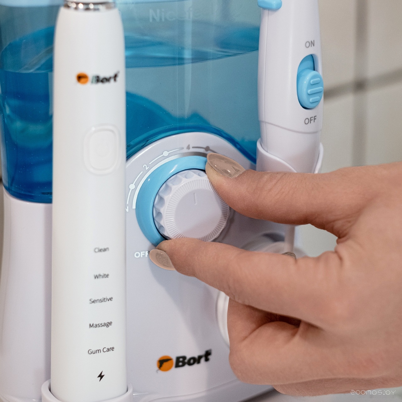 Электрическая зубная щетка и ирригатор BORT BCF-163 Ultra, фото 16