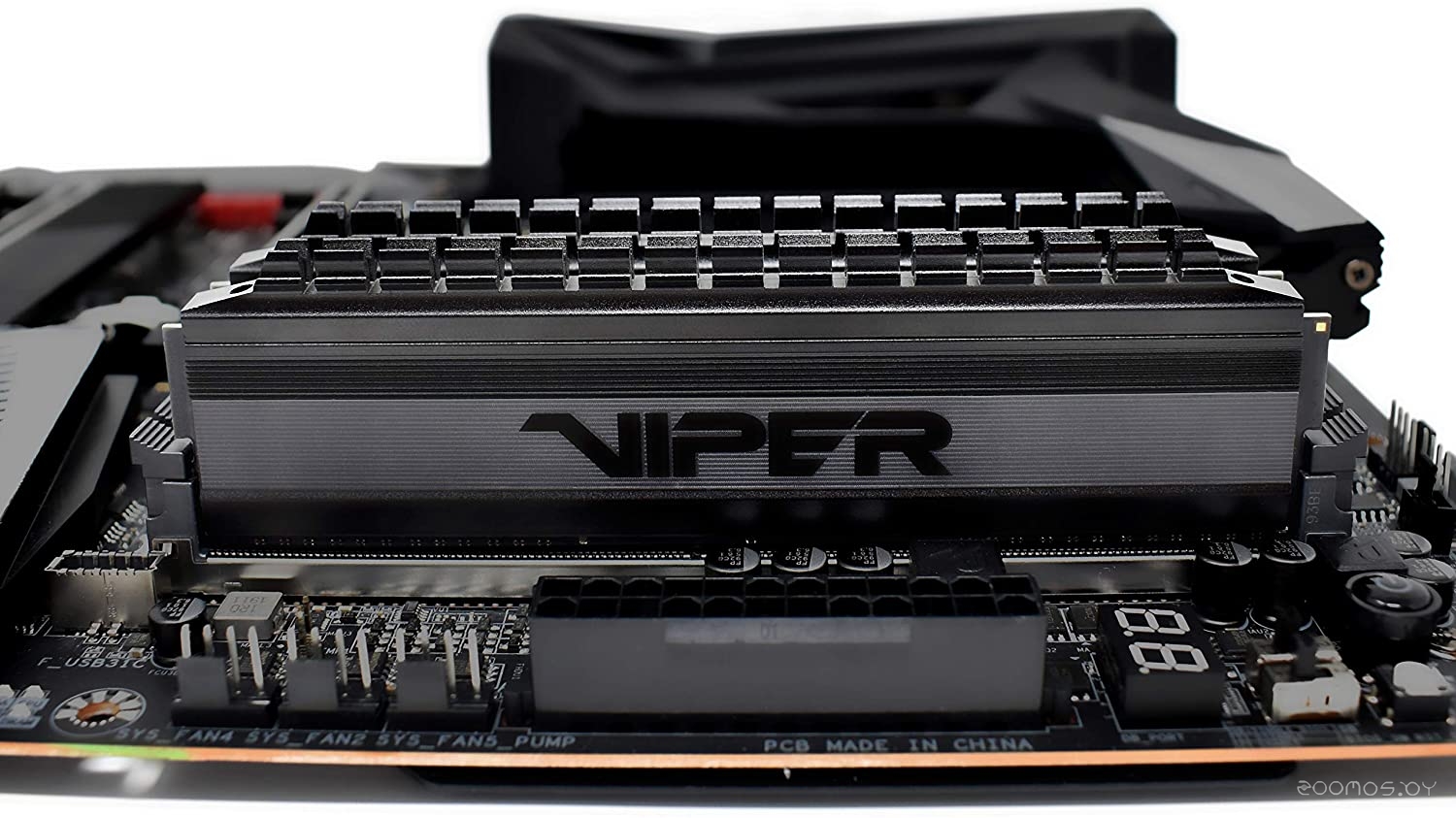 Оперативная память Patriot Viper 4 Blackout 2x32GB DDR4 PC4-25600 PVB464G320C6K, фото 2