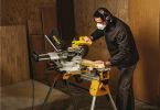 Торцовочная пила Stanley SM18-RU