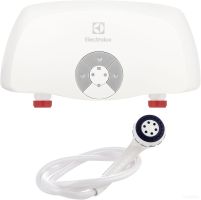 Проточный электрический водонагреватель-душ Electrolux Smartfix 2.0 S (5,5 кВт)