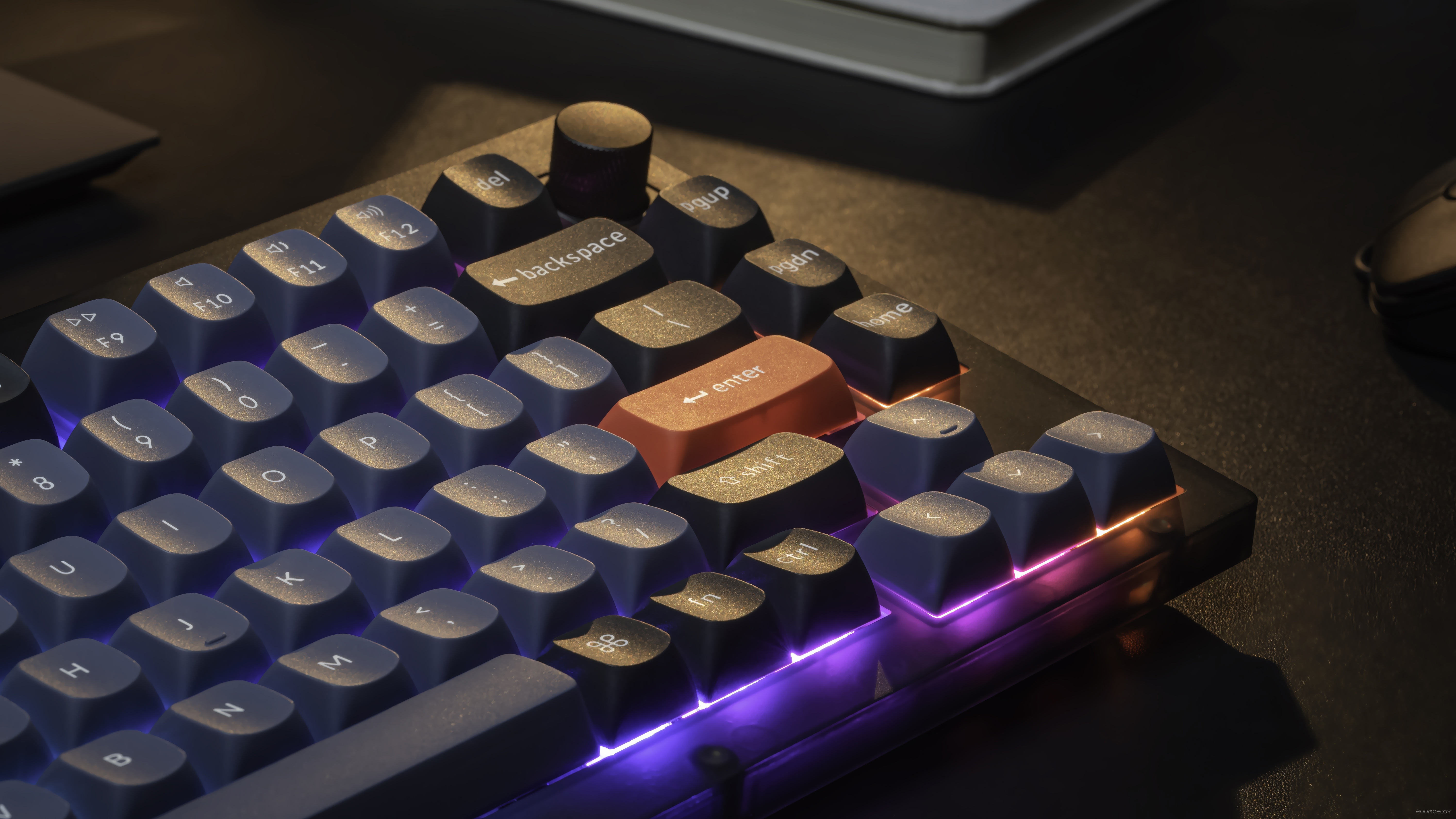 Клавиатура Keychron V1 RGB V1-C1 (Keychron K Pro Red, RU), фото 11