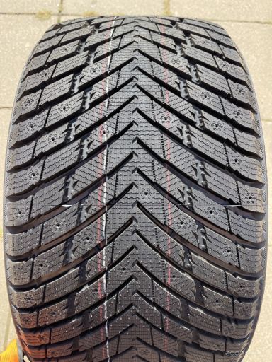 Шина Arivo Ice Claw ARW7 315/35R22 111T, фото 1