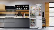 Холодильник с морозильником Hotpoint-Ariston HT 8201 IWO 3