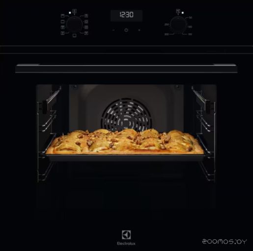 Электрический духовой шкаф Electrolux SteamBake PRO 600 KODEC70BZ