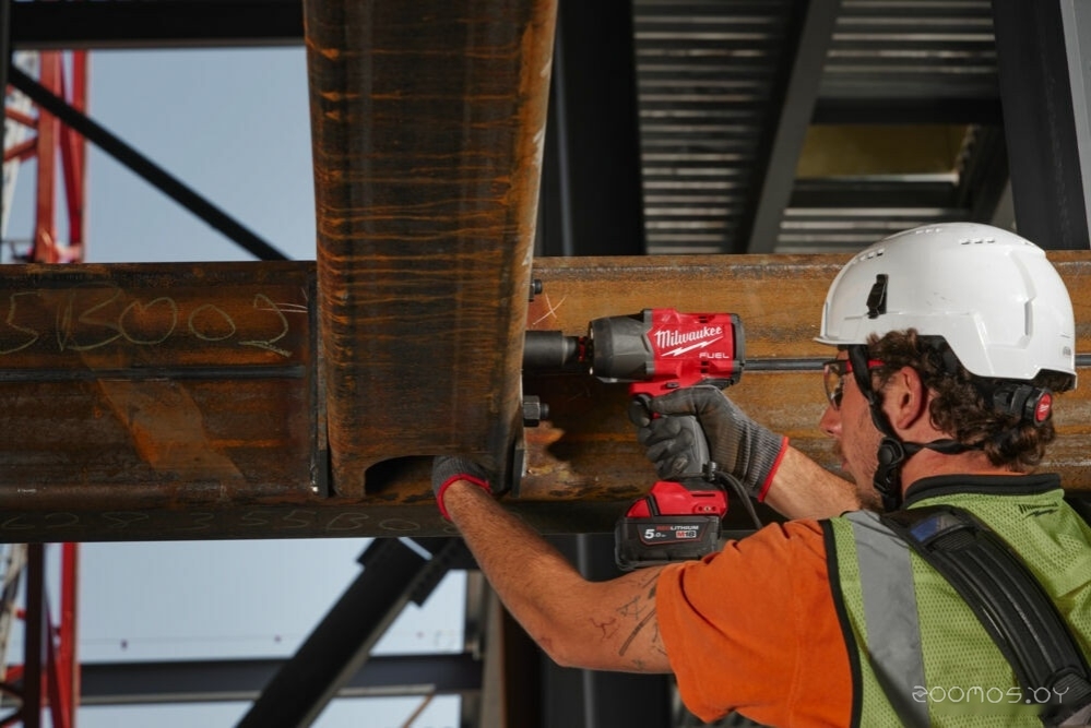 Гайковерт Milwaukee M18 FUEL M18FHIW2F12-502X 4933492783 (с 2-мя АКБ, кейс), фото 7