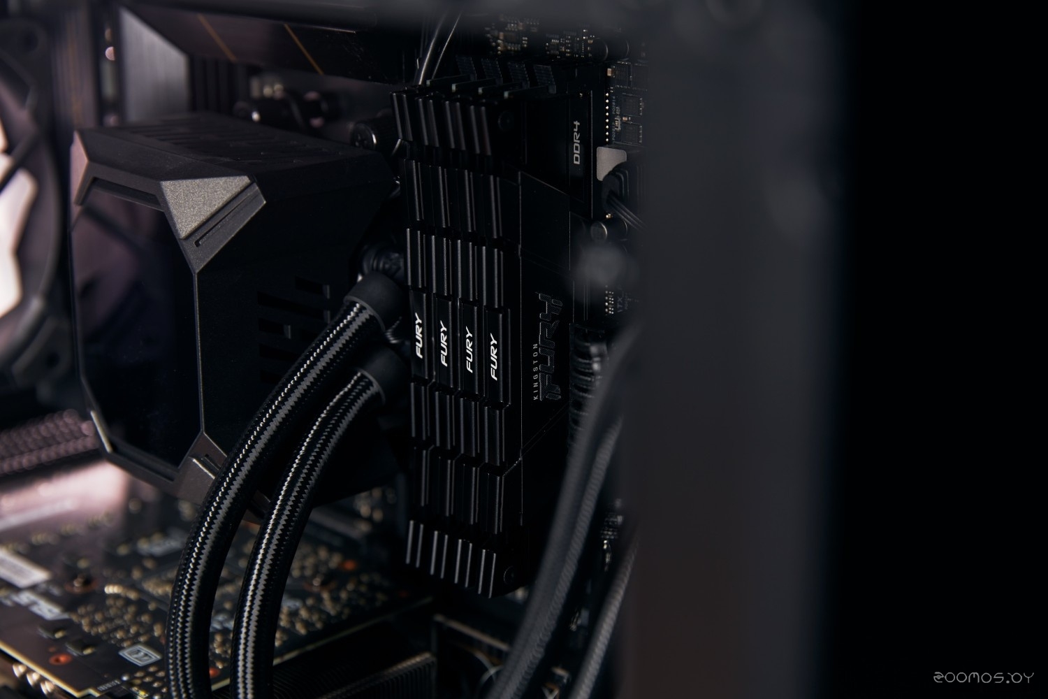 Оперативная память Kingston FURY Renegade 16ГБ DDR4 4000МГц KF440C19RB12/16, фото 4
