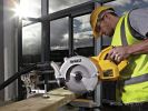 Дисковая пила DeWALT DWS778