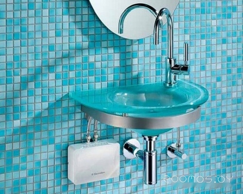 Проточный электрический водонагреватель Electrolux NP4 Aquatronic 2.0, фото 2