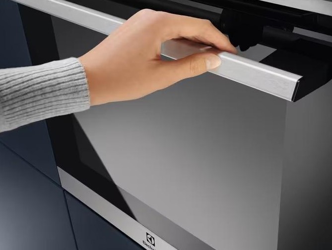 Духовой шкаф Electrolux EOE7P31X, фото 5
