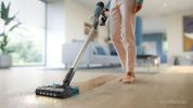 Вертикальный пылесос с влажной уборкой Philips XC3133/01