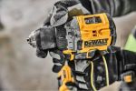 Дрель-шуруповерт DeWALT DCD800E1T (с 1-им АКБ 1.7 Ач, кейс)