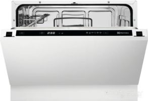 Встраиваемая посудомоечная машина Electrolux ESL2500RO