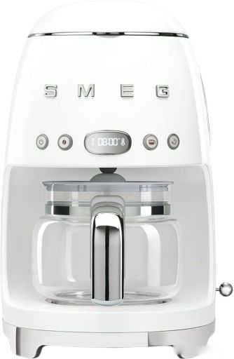 Капельная кофеварка Smeg DCF02WHEU, фото 1