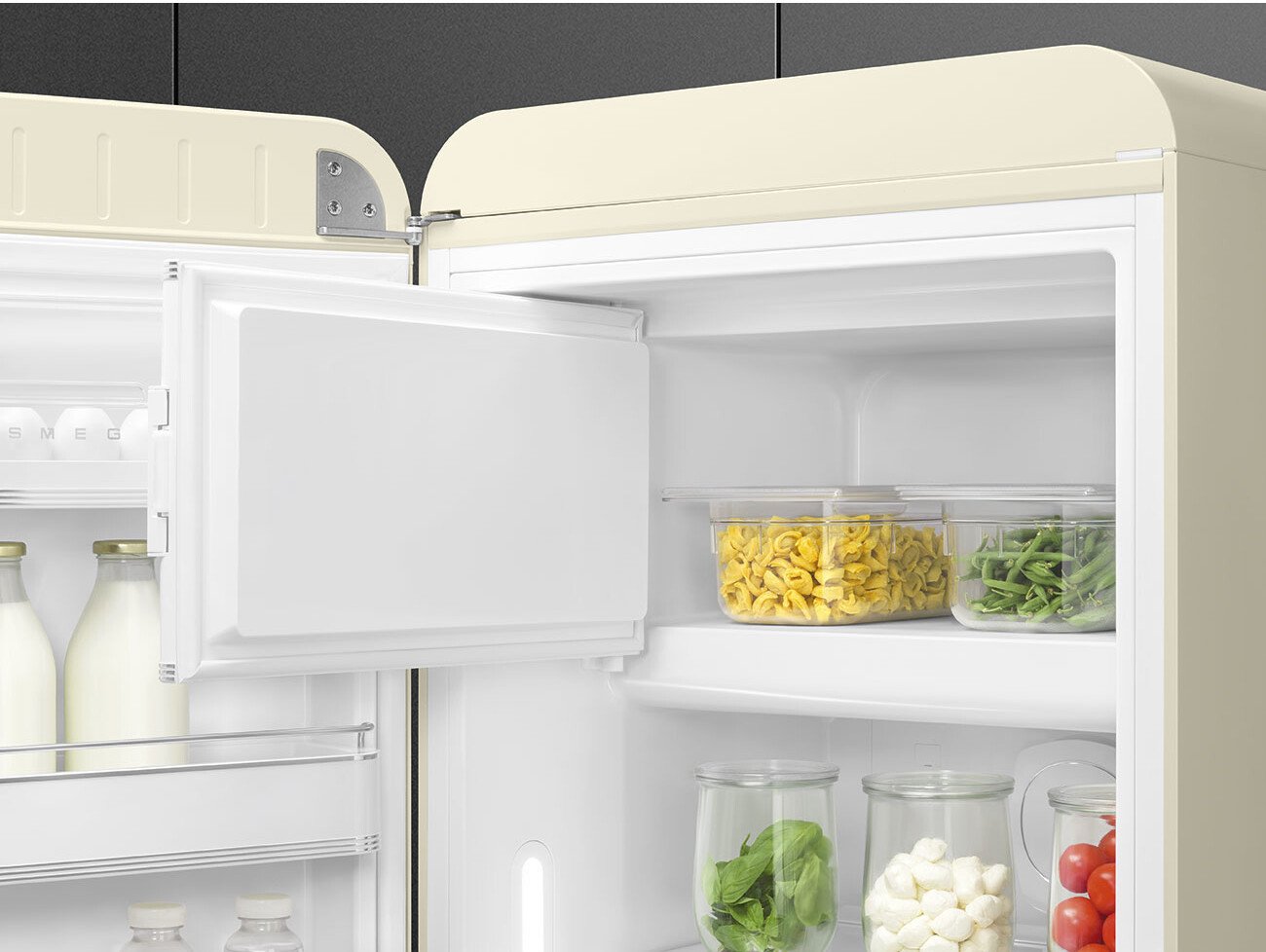Однокамерный холодильник Smeg FAB28LCR6, фото 4