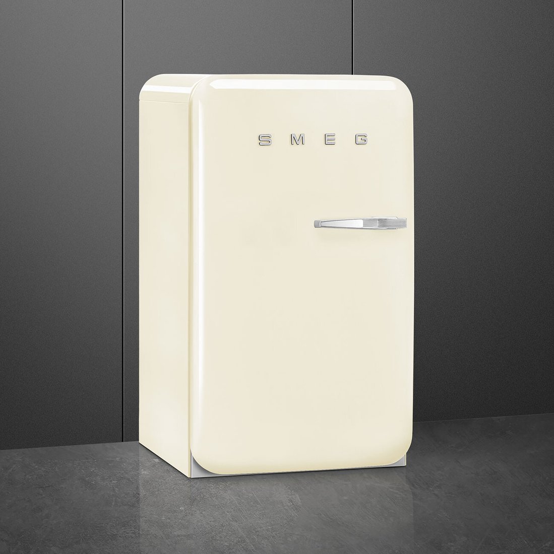 Однокамерный холодильник Smeg FAB10LCR6, фото 2