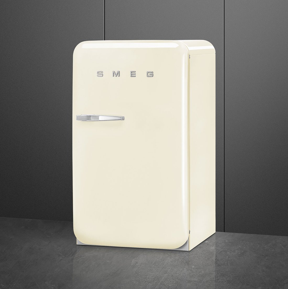 Однокамерный холодильник Smeg FAB10HRCR6, фото 4