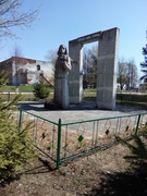 Уборка памятников и воинских захоронений