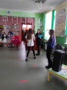 Линейка посвященная окончанию второй четверти