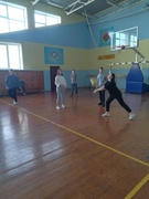 МЯЧ В ВОЗДУХЕ