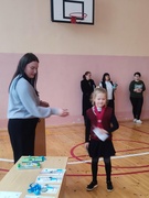 Торжественная линейка с награждением учащихся