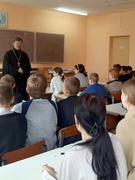 Беседу "Пасха Христова" с учащимися провёл священник Асадчий А. А. настоятель прихода д. Рогинь