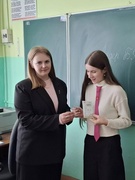 18сентября в 9 классе состоялся классный час по программе «Я. МОЯ СЕМЬЯ. МОЯ РОДИНА» на тему «Лидер БРСМ – кто он?».