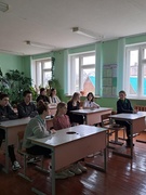 Круглый стол "Конституция- Закон, по которому ты живешь"