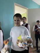 В рамках акций «Забота» и «От всей души» учащиеся посетили Липовскую БСУ
