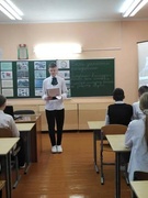В рамках информационно- образовательного проекта ШАГ с учащимися 8-9 классов был проведён информационный час "Быть достойным гражданином Республики Беларусь - значит быть готовым в любую минуту встать на защиту Родины ".