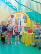 Выставка "Мастерим вместе с папой: единственной маме на свете"