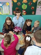 Яблочный денек