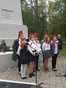 Торжественный митинг «Пусть не иссякнет памяти родник»