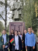 Акция "Молодежь помнит". Уборка воинского мемориала в д.Гулевичи