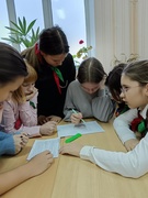 "Эстафета дружбы" познавательно-развлекательная игра "Путешествие по родной Беларуси". Суббота 09.11.2024