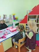 Сюжетно-ролевая игра "Парикмахер"