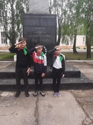 Юные пионеры