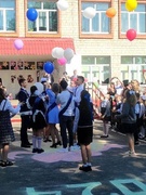 Торжественная линейка, посвящённая празднику Последнего звонка