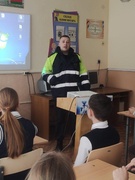 21.03.2024 Профилактическая беседа с инспектором ГАИ "Безопасные весенние каникулы"