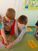 Занятие с использованием логических блоков Дьенеша