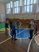 Вечерняя занятость: мини-футбол и подвижные игры