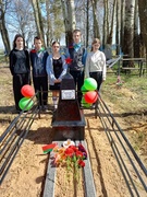 Памятный митинг у могилы партизана Дениса Кузьмича Зенина