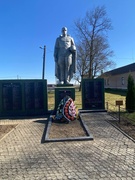 БЛАГОУСТРОЙСТВО ПАМЯТНЫХ МЕСТ