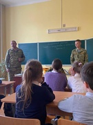09.10.2023 в школе состоялась встреча с военнослужащими Мозырского пограничного отряда