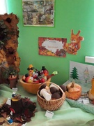Выставка поделок "Дары осени"